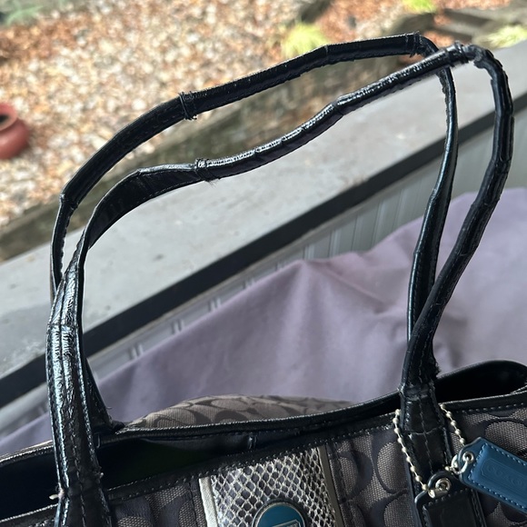 Coach Bag/ Purse - Picture 3 of 7